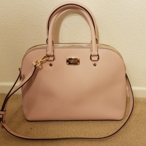 Michael Kors Handbags - Michael Kors pink handbag